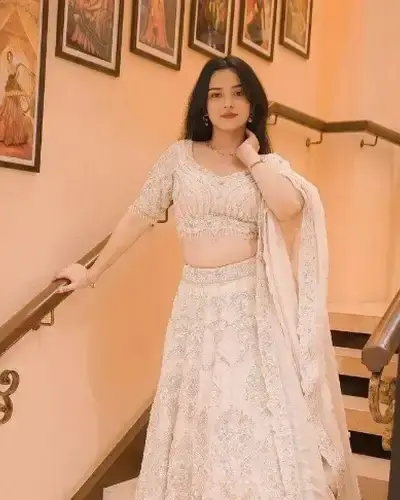Escort Rehli